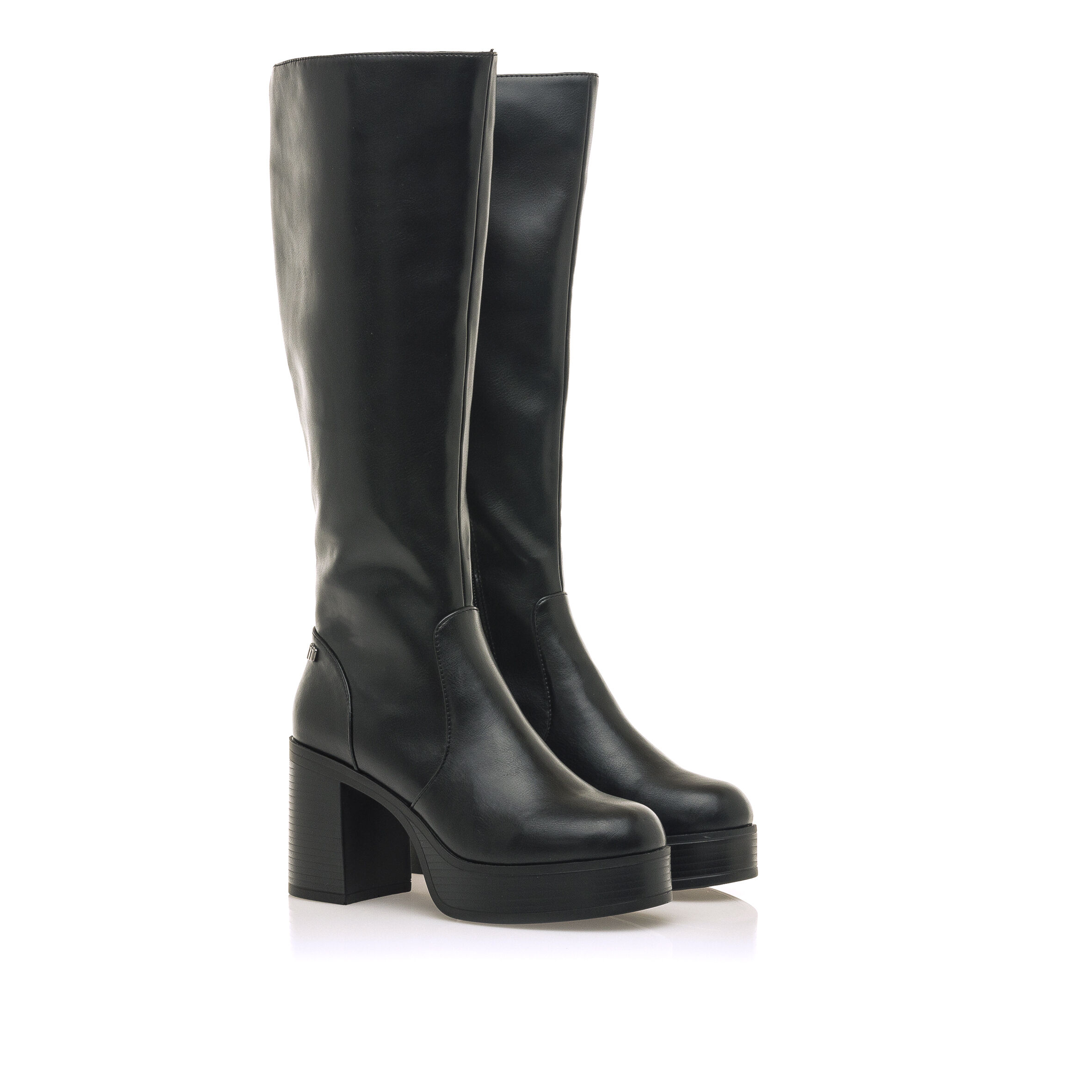 Botas mustang 2025 plataforma